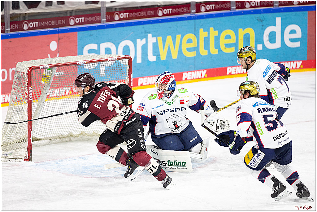 PENNY DEL;  Koelner Haie - Eisbaeren Berlin; Koeln, 10.03.2021